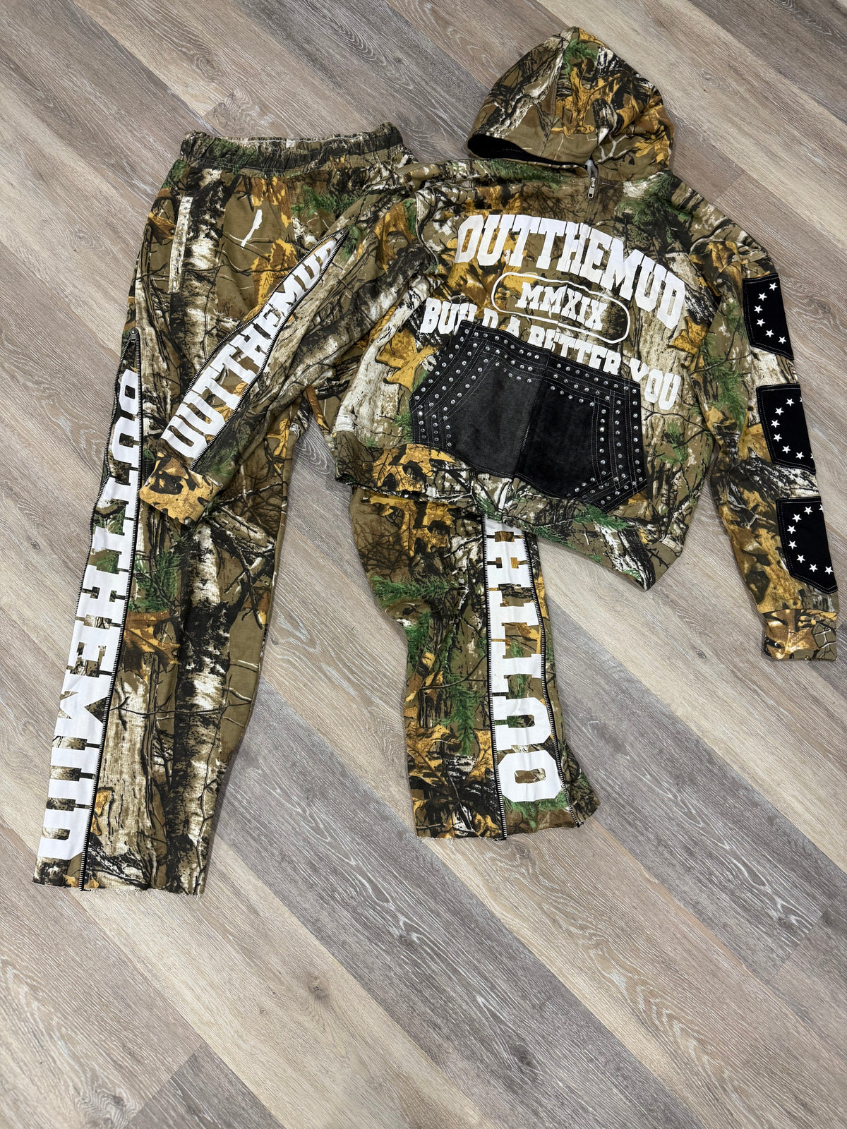 "BUILD A BETTER YOU!" Sweatsuit - CAMO